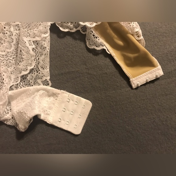 NWT Lace Shapewear Compression Bodysuit - Picture 14 of 16